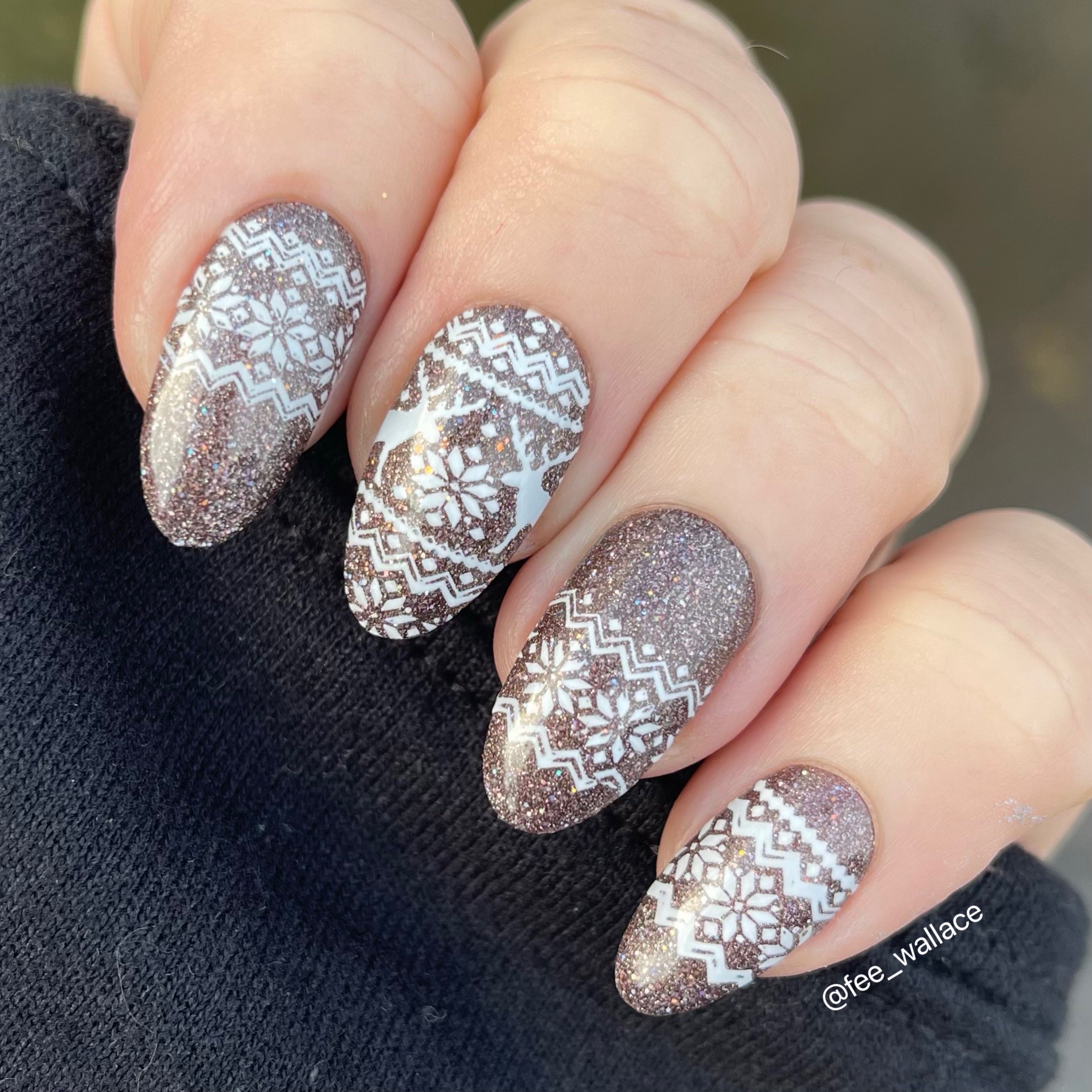 CND PARTY READY CHRISTMAS NAIL ART STEP-BY-STEPS & WHAT TO CHARGE - Sweet  Squared