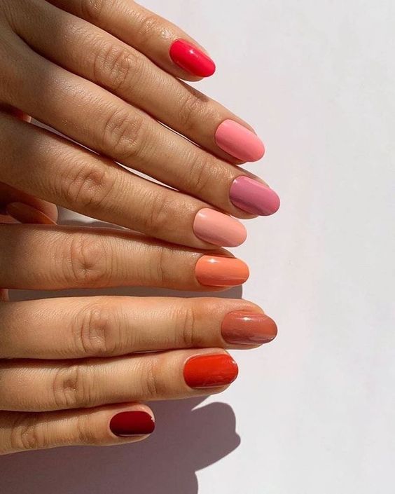 Gradient Nails Trend