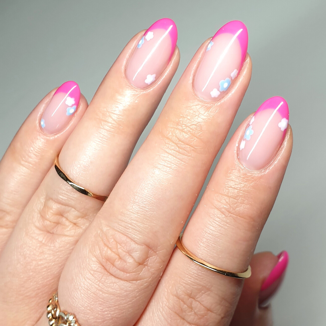 Conni Arnott Nail Art