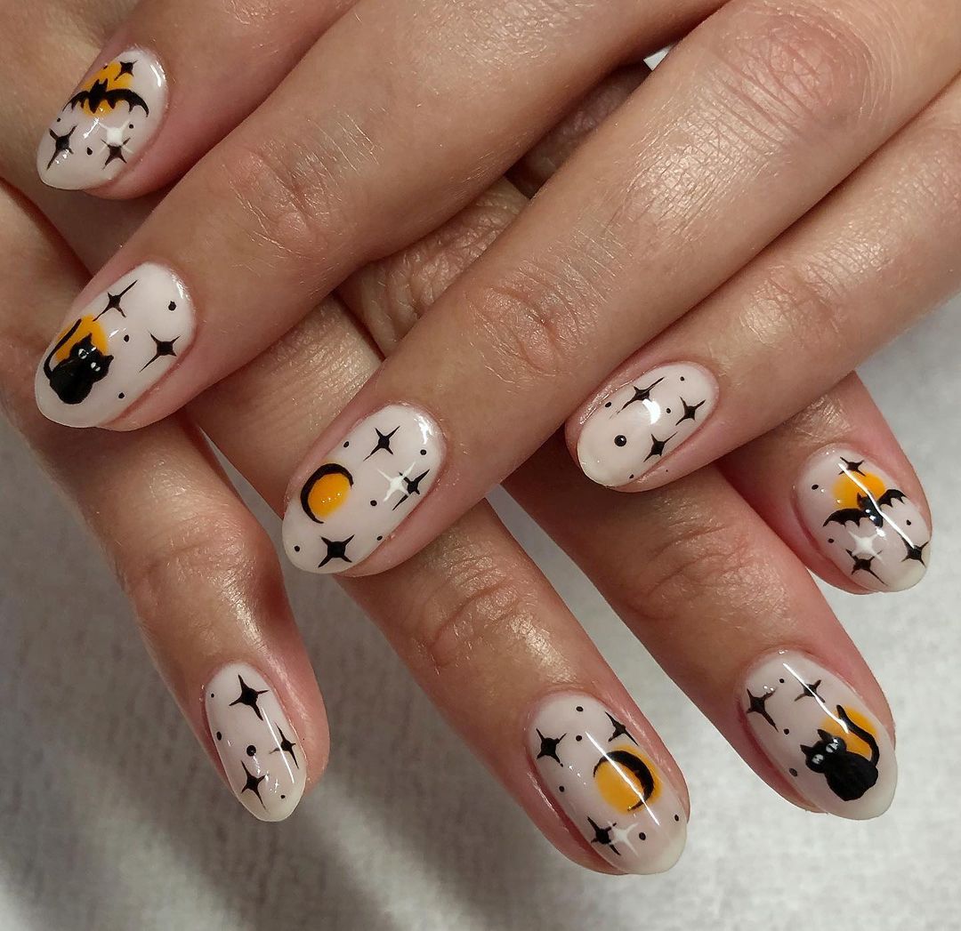 Bats and Black Cats Nails